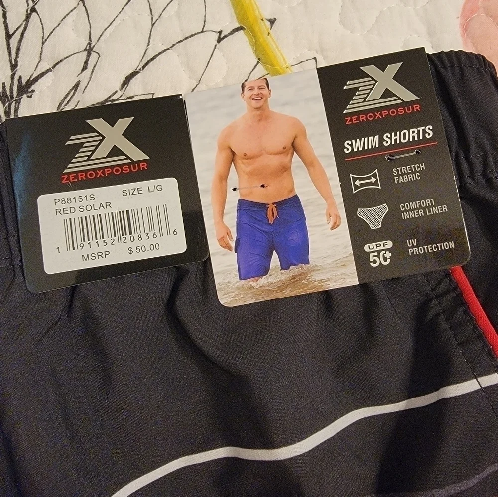 NWT ZeroXposur Mens Swim Shorts